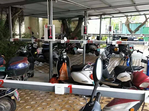 電動(dòng)車充電站